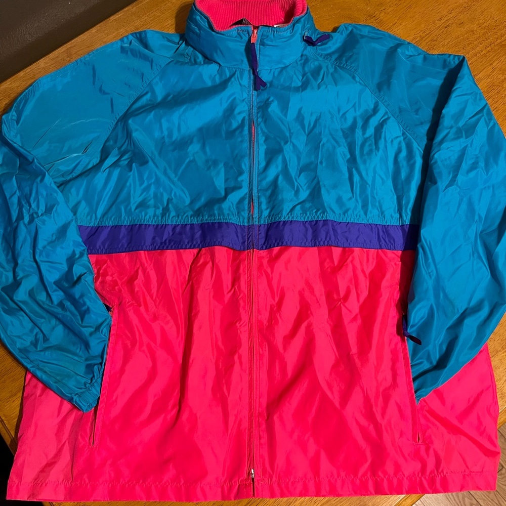Vintage Woolrich full zip windbreaker Size large packable hood 80s retro